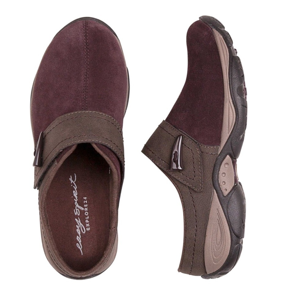 EASY SPIRIT clogs